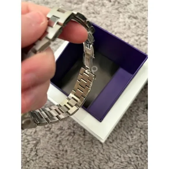 NEW IN BOX Movado BOLD Women’s Bold Verso Swiss Silver Watch